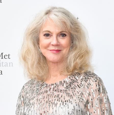 A Photo of Blythe Danner